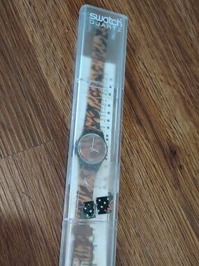 NWT Deadstock Vintage Swatch Beauch Place LF102 Watch